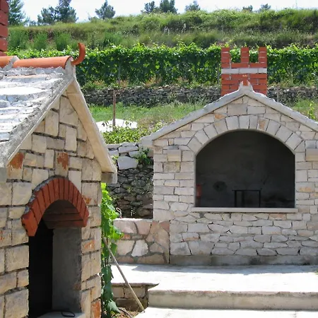 House Svjetlana Postira
