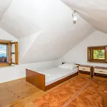 Vakantiehuis House Svjetlana Postira