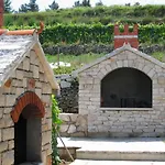 House Svjetlana Postira