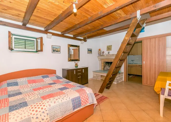 House Svjetlana בית נופש